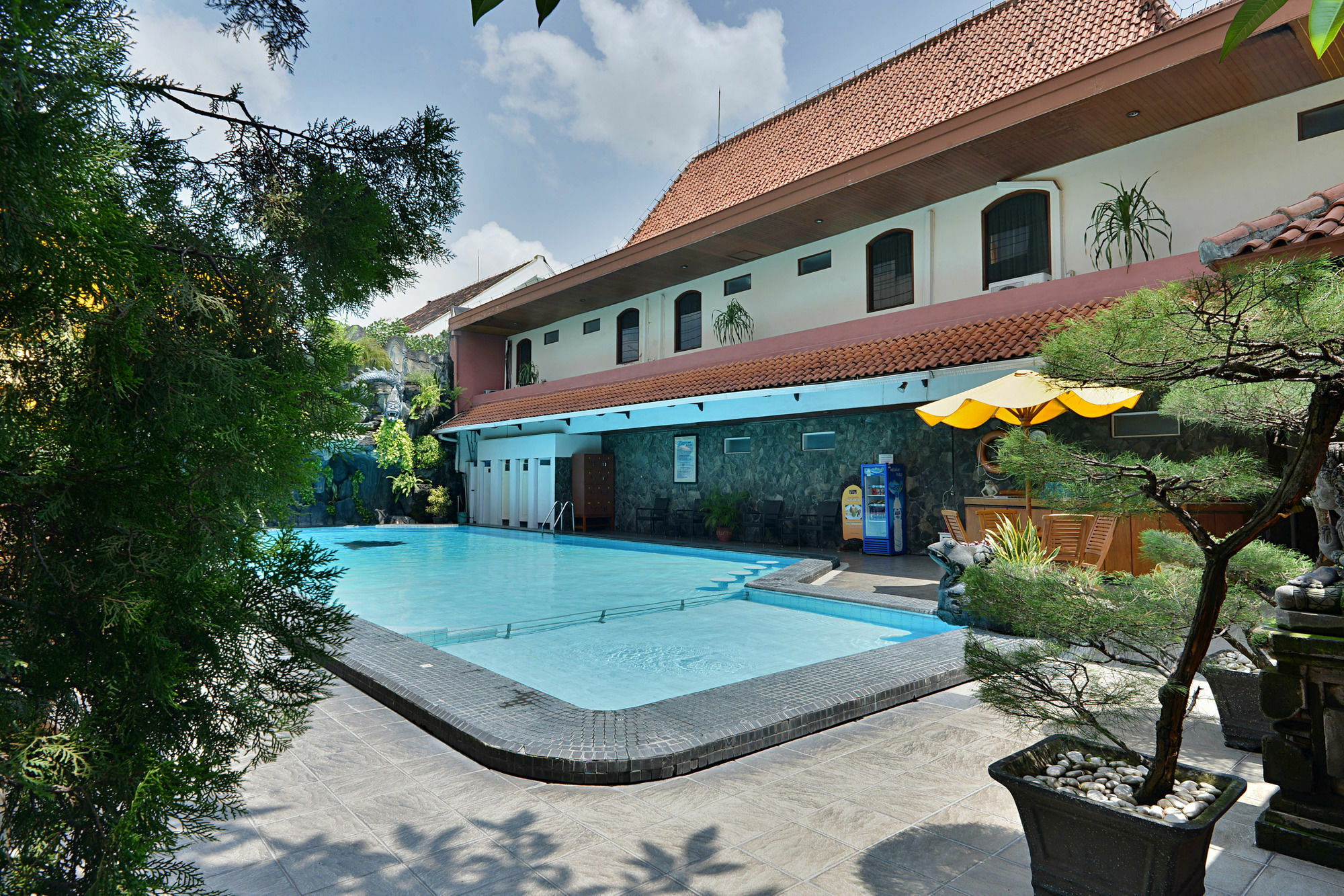 Zen Rooms Jogja Cendrawasih Pakualaman Bagian luar foto